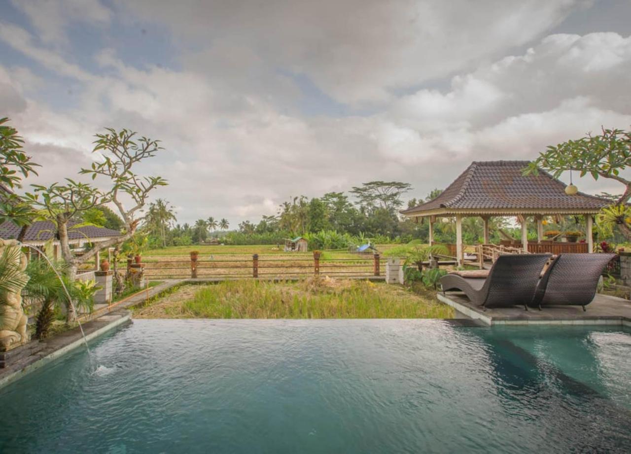 Uma Caming Villas & Gym Теґалаланґ Екстер'єр фото