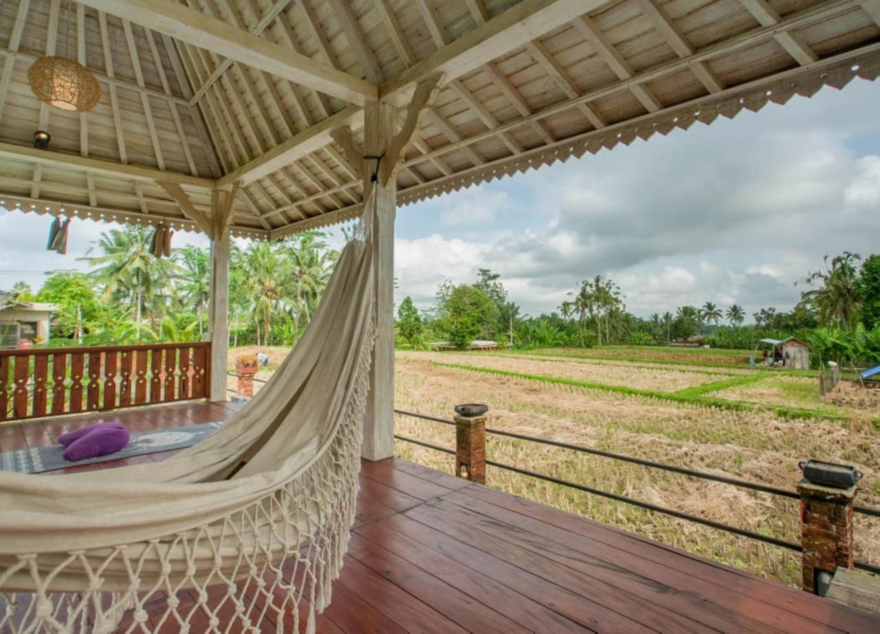 Uma Caming Villas & Gym Теґалаланґ Екстер'єр фото